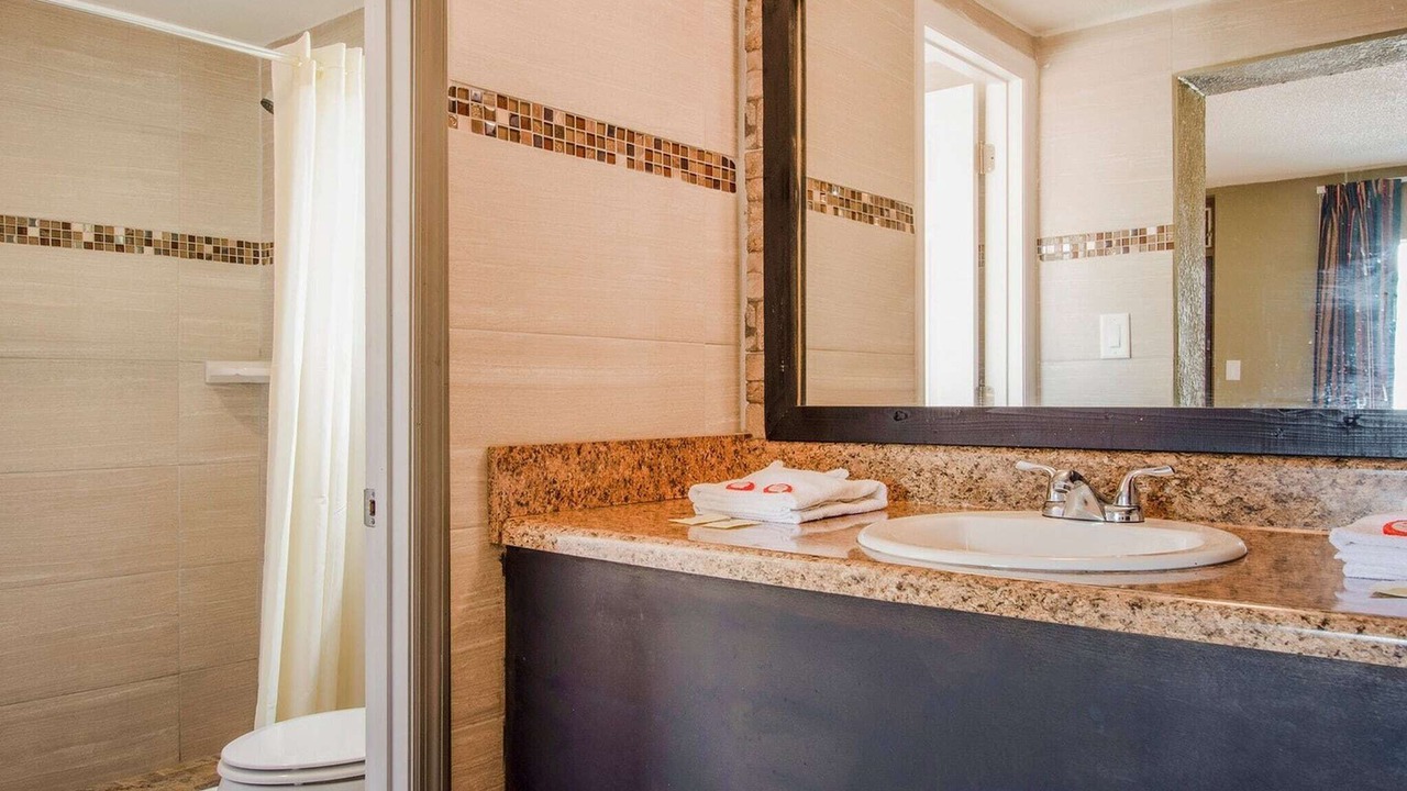 Photo of Bathroom in Bartow