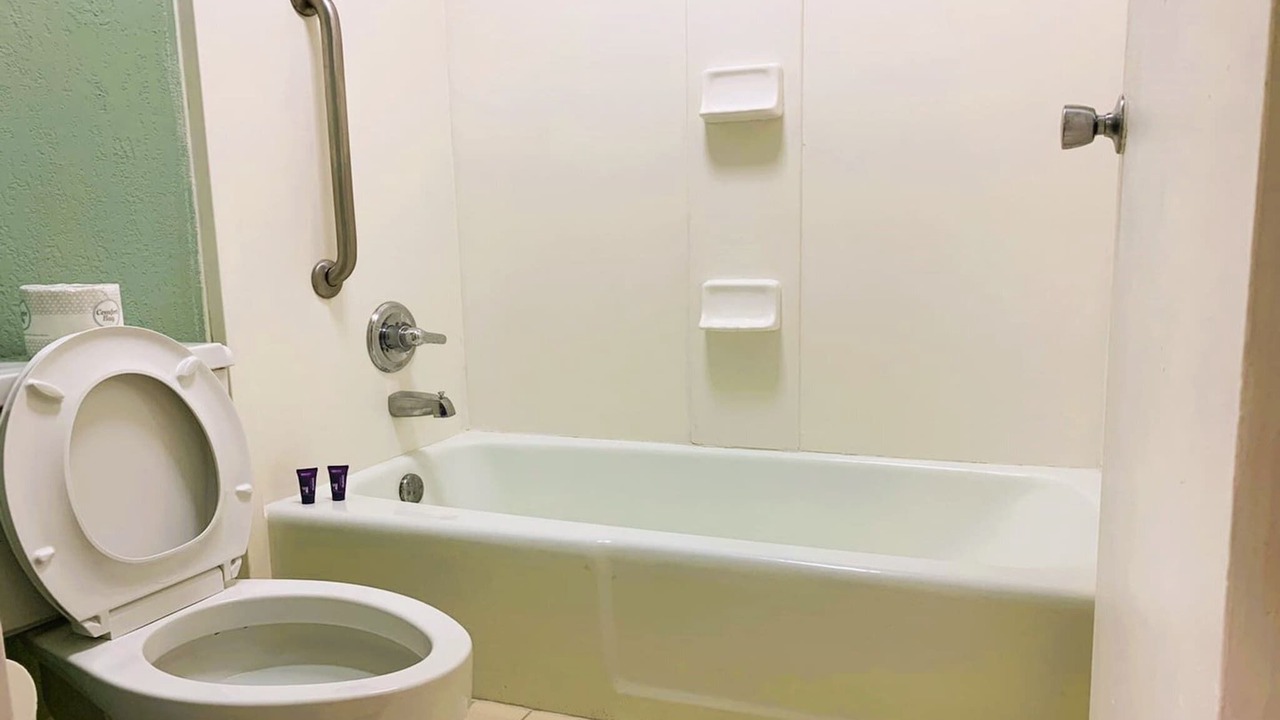 Photo of Bathroom in Haines City