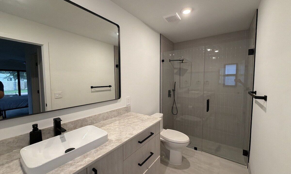 Photo of Bathroom in Sunrise