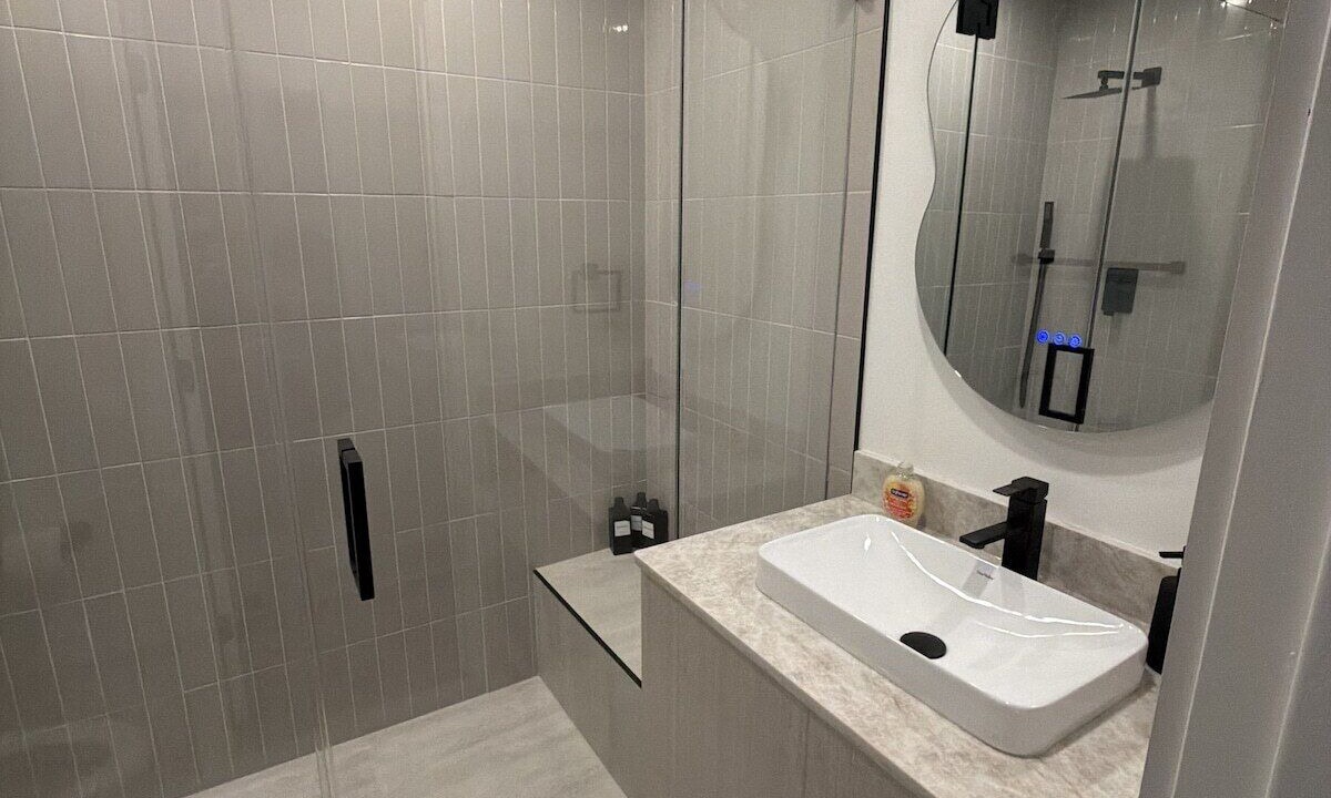 Photo of Bathroom in Sunrise