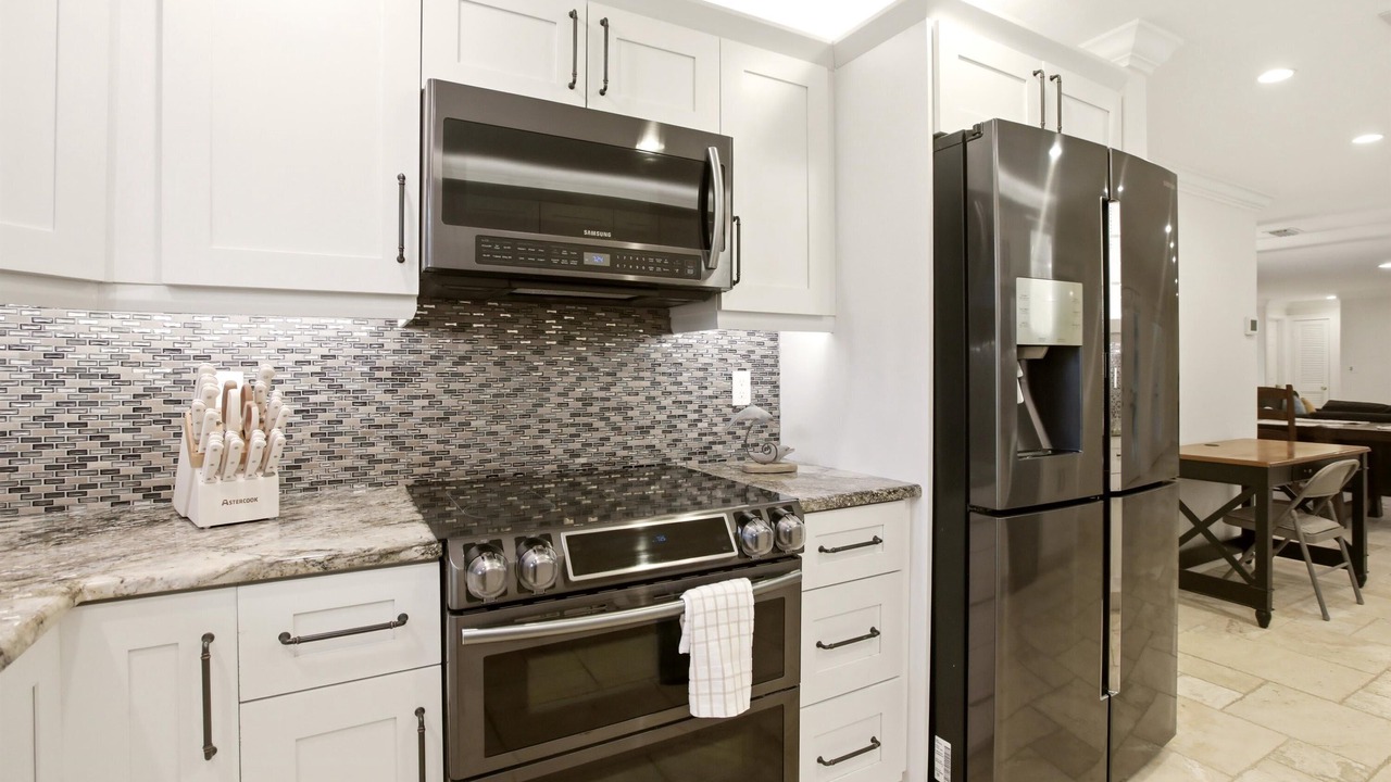 Photo of Kitchen in Palm River Estates