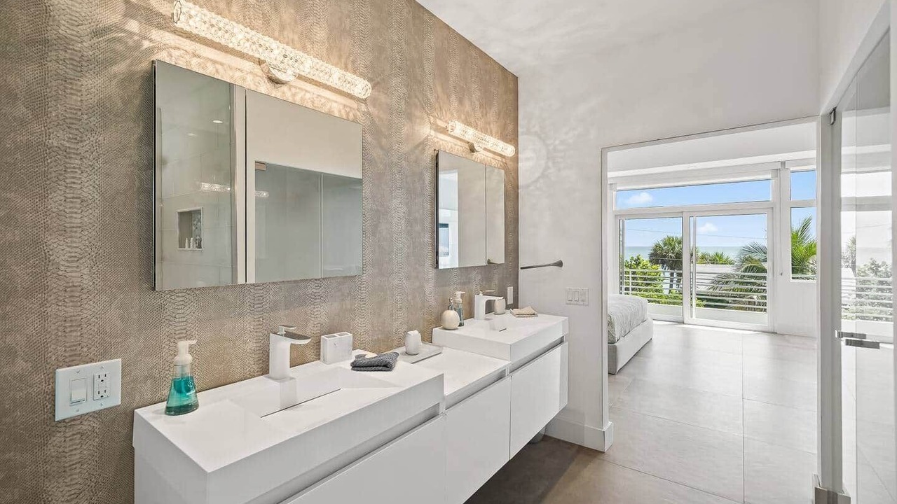 Photo of Bathroom in Summerplace