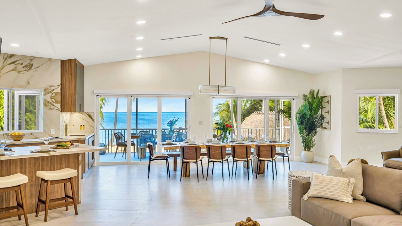 Photo of Livingroom in Lower Matecumbe Key