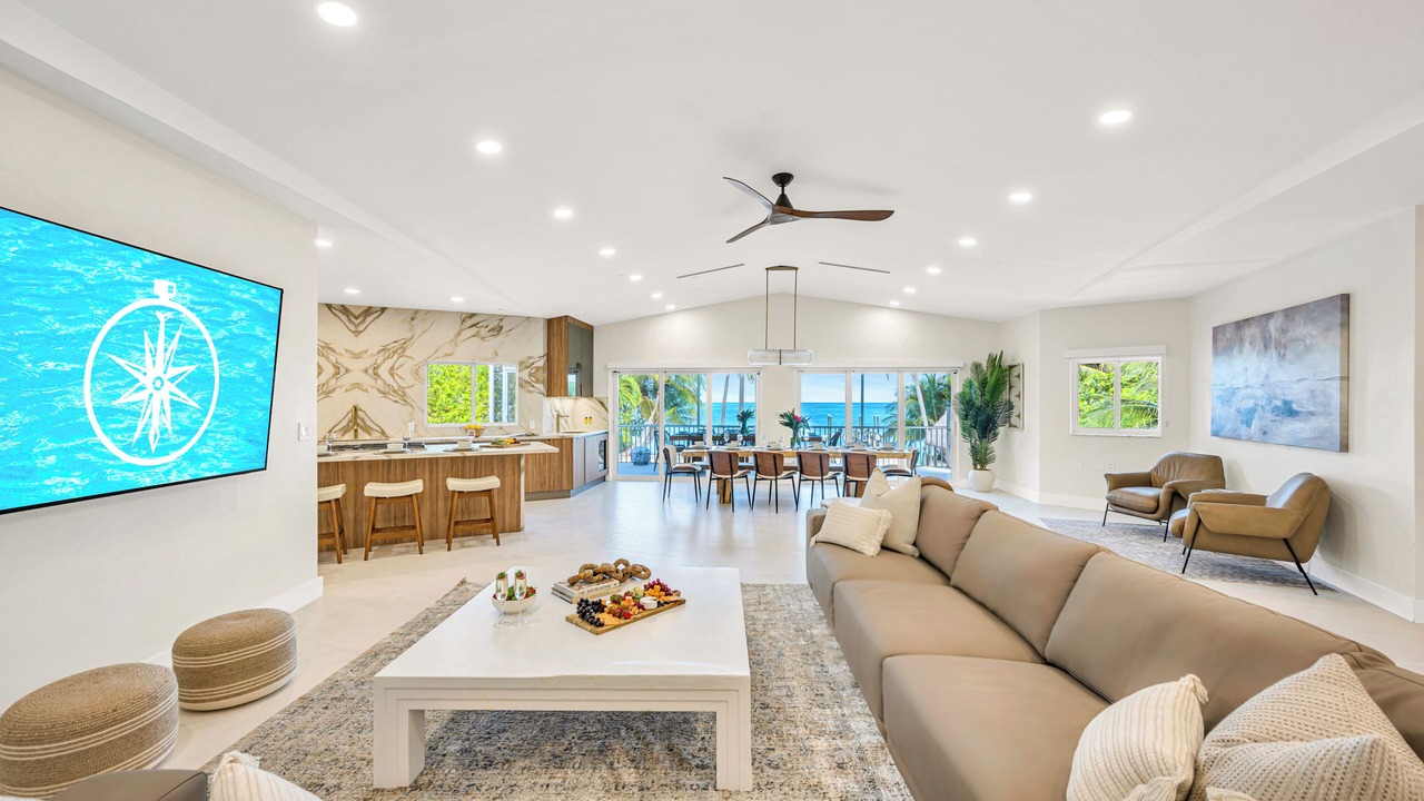 Photo of Livingroom in Lower Matecumbe Key