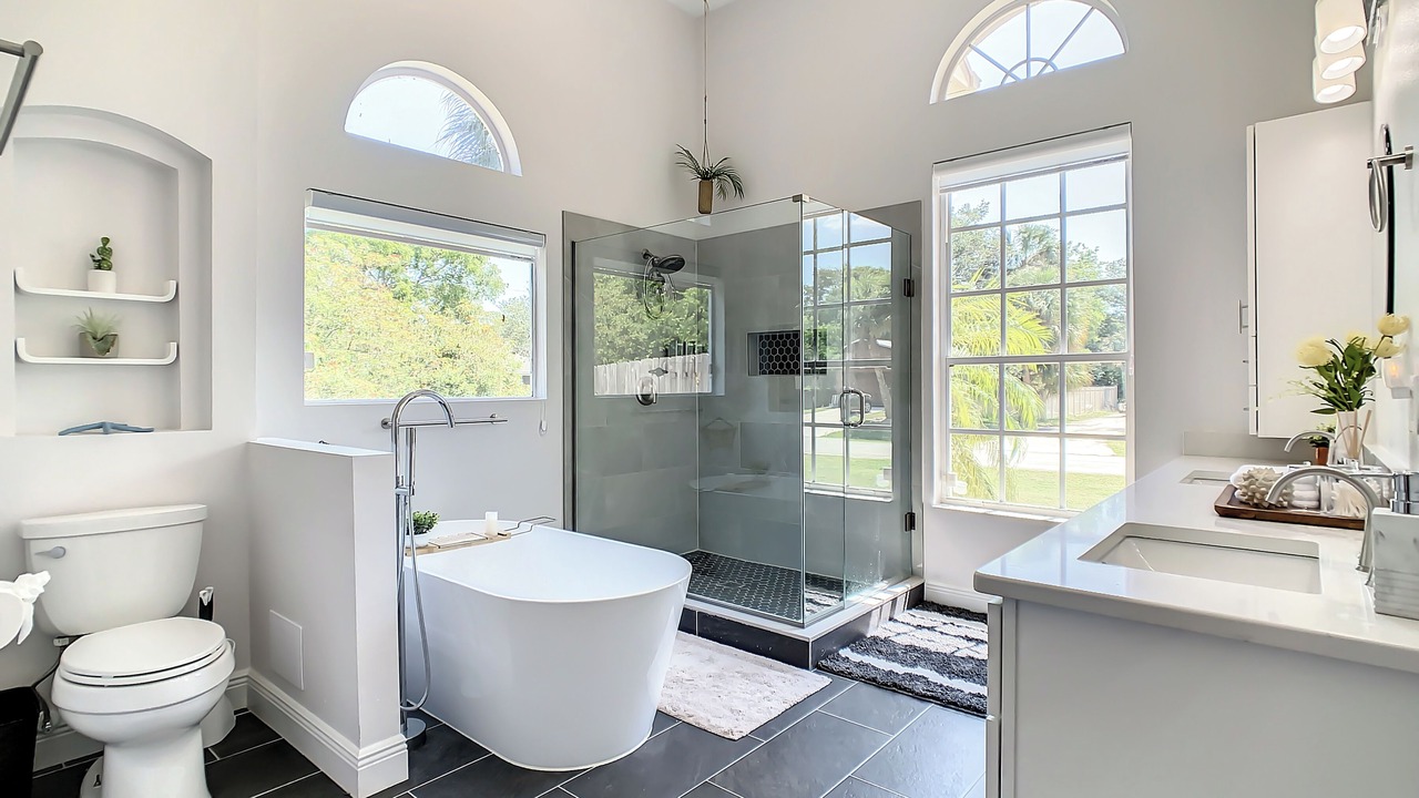 Photo of Bathroom in Interchange Square
