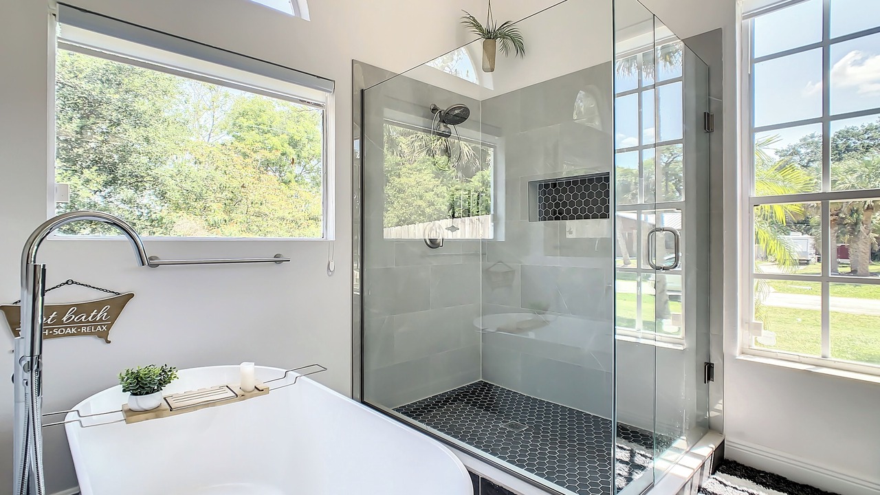 Photo of Bathroom in Interchange Square