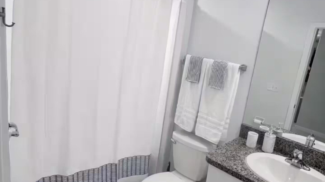Photo of Bathroom in Wimauma