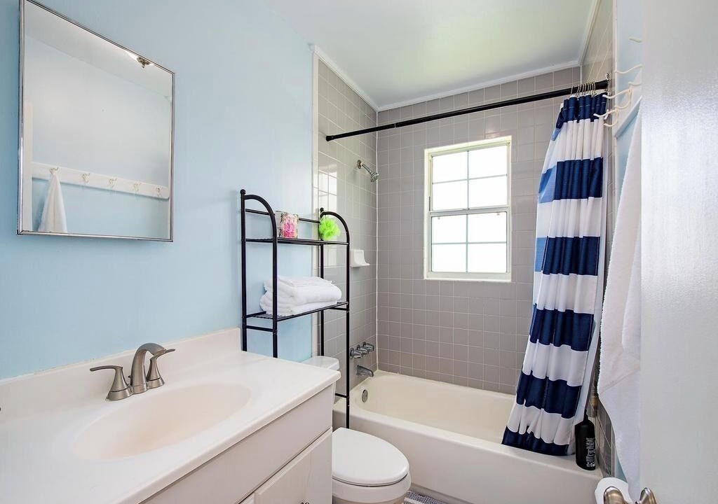 Photo of Bathroom in East Naples