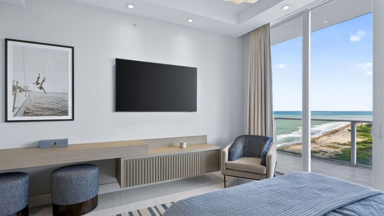 Photo of Bedroom in Singer Island