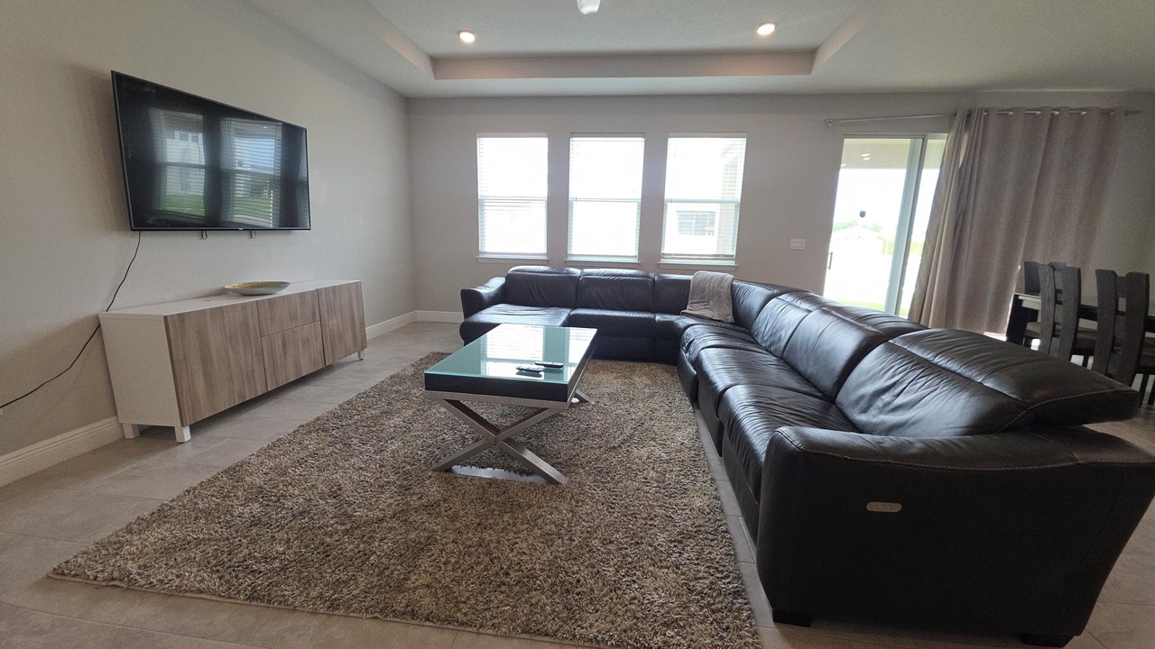 Photo of Livingroom in Wesley Chapel
