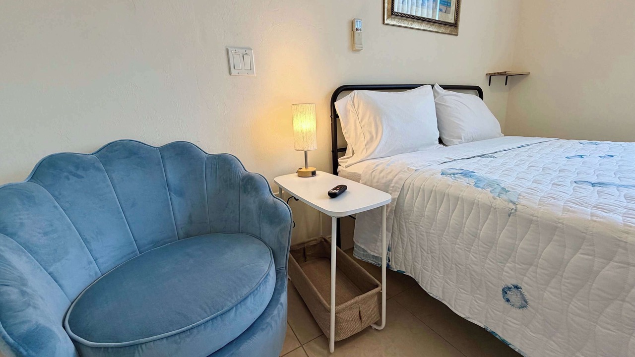 Photo of Bedroom in Bonita Shores