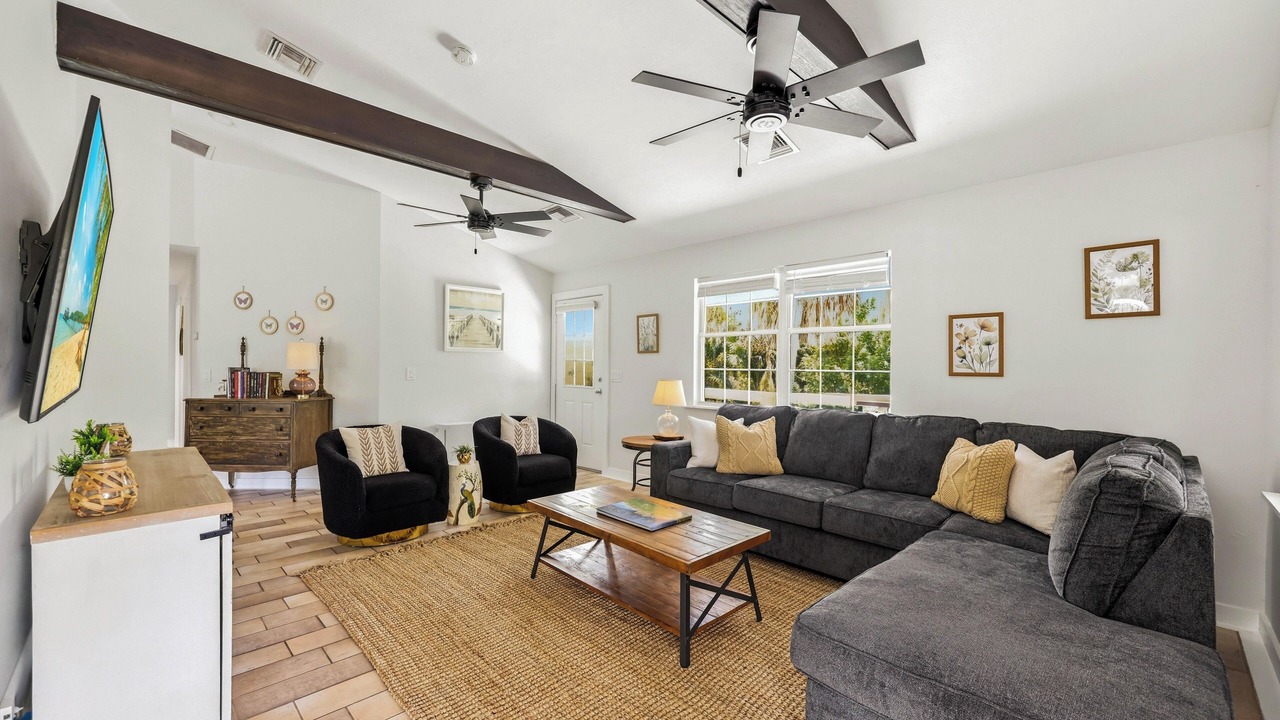 Photo of Livingroom in North Fort Myers