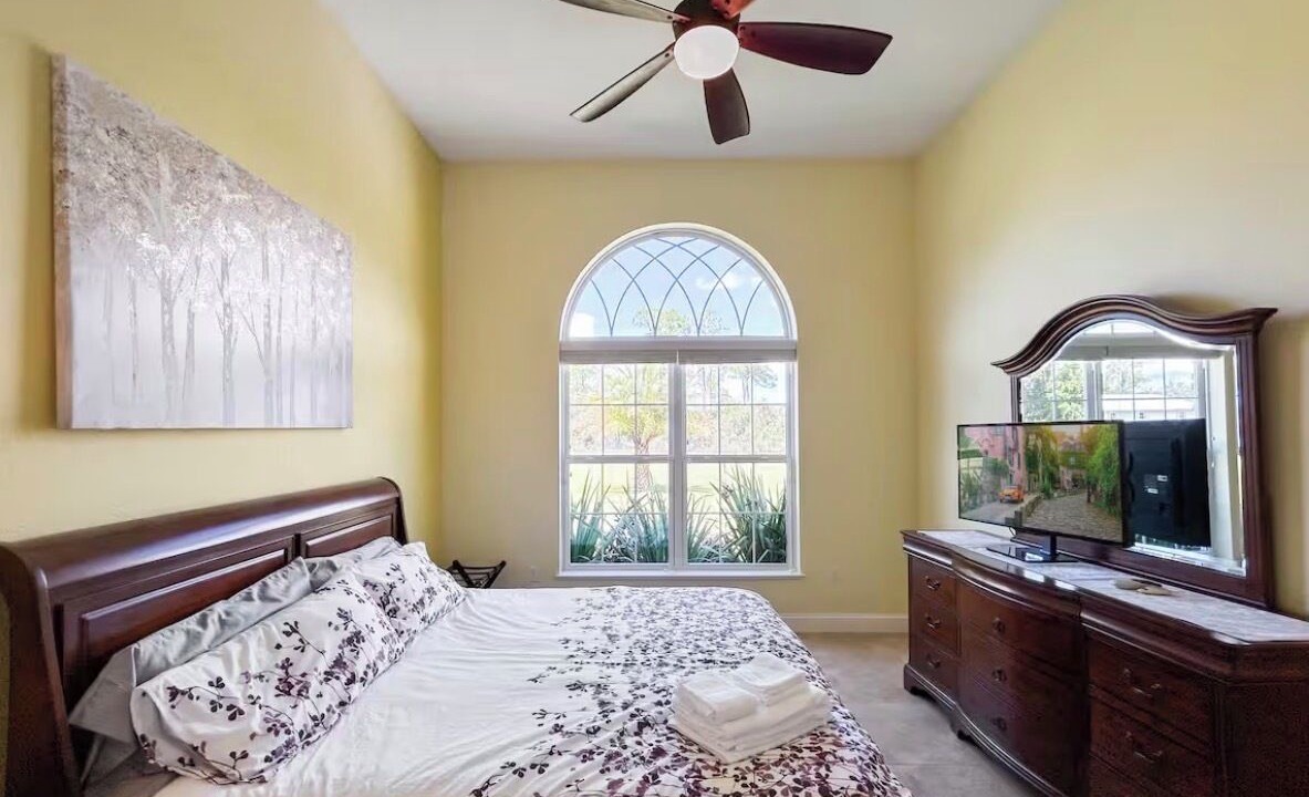 Photo of Bedroom in Sebring