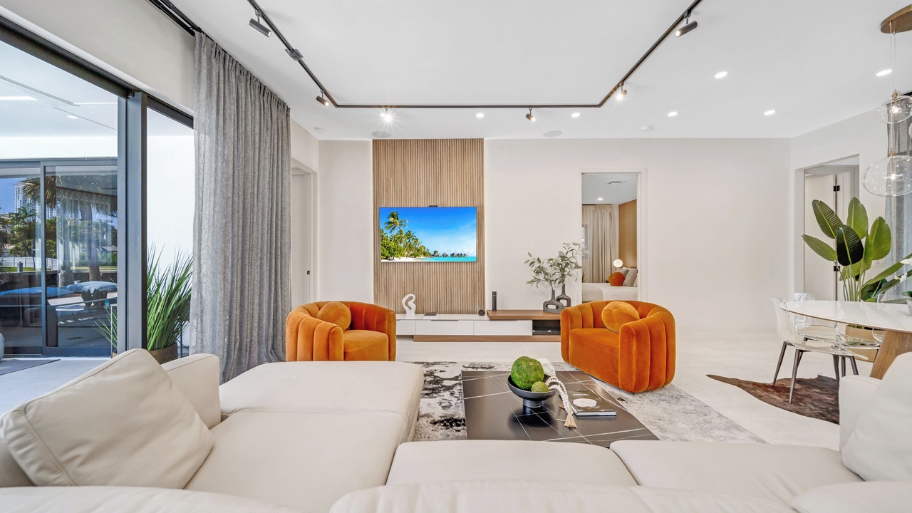 Photo of Livingroom in Hallandale Beach