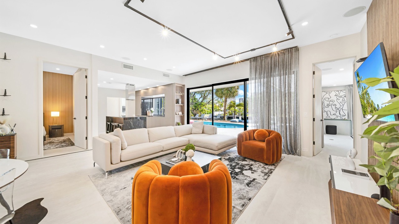 Photo of Livingroom in Hallandale Beach