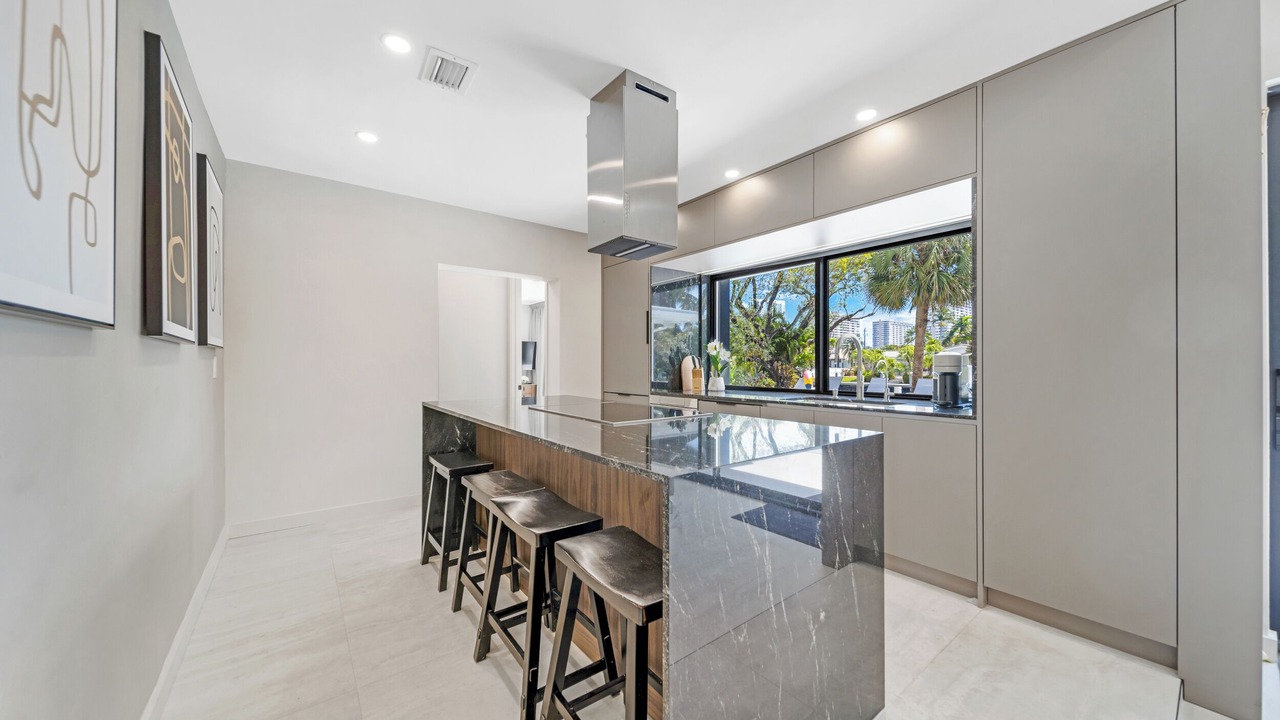 Photo of Kitchen in Hallandale Beach
