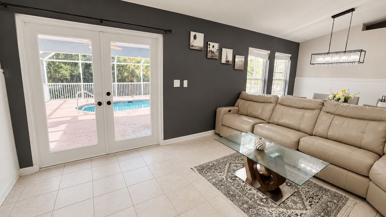 Photo of Livingroom in Fort Myers