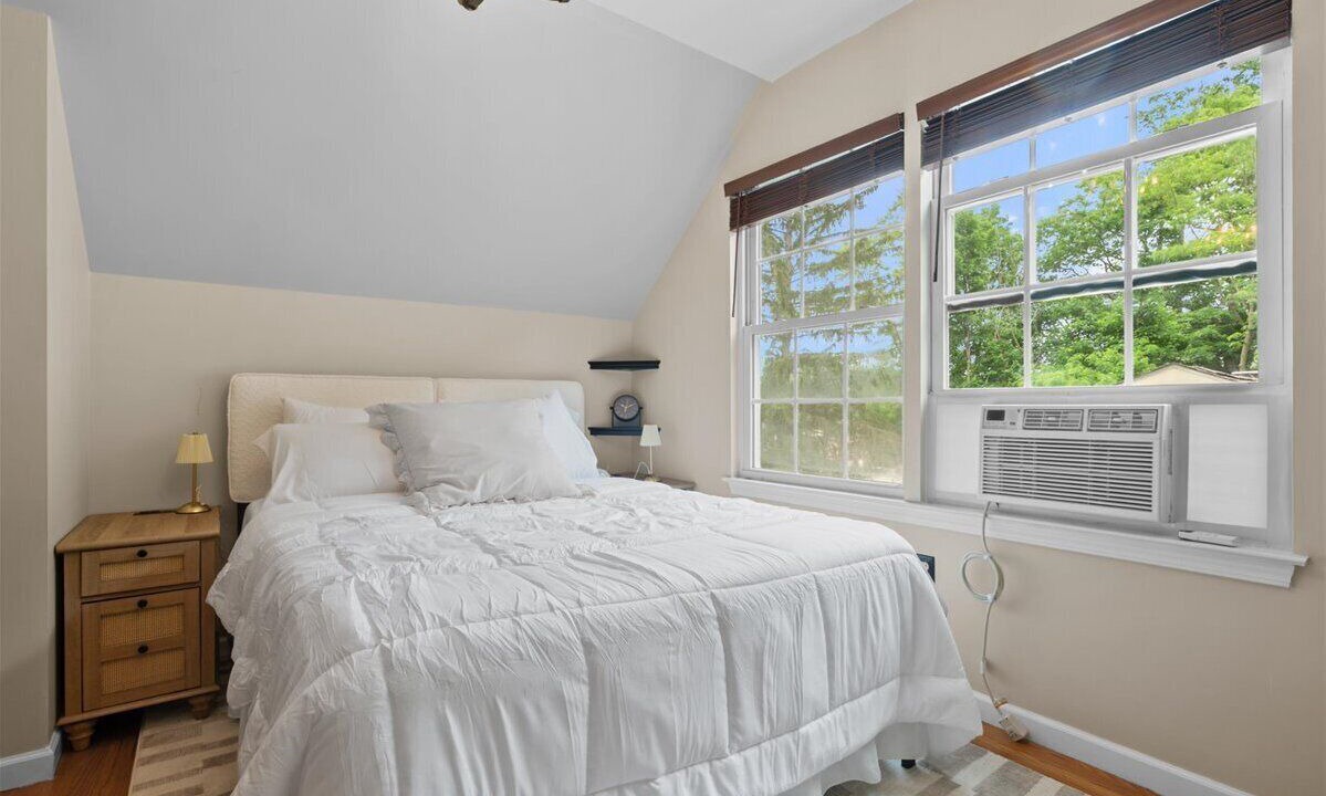 Photo of Bedroom in Greenwood Lake