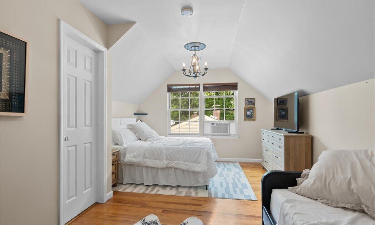 Photo of Bedroom in Greenwood Lake