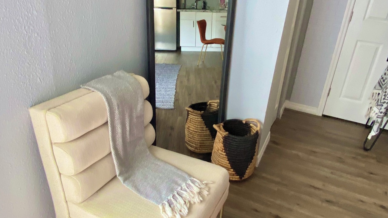 Photo of Livingroom in Land O' Lakes