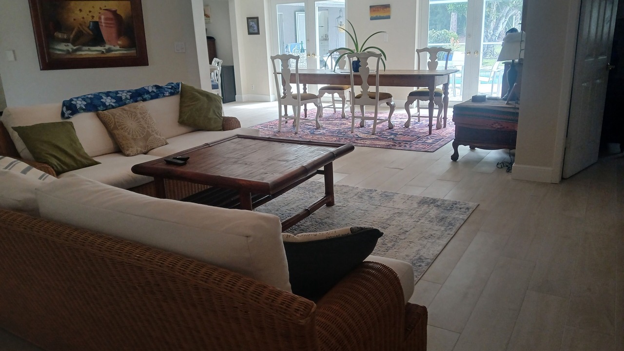 Photo of Livingroom in North Naples