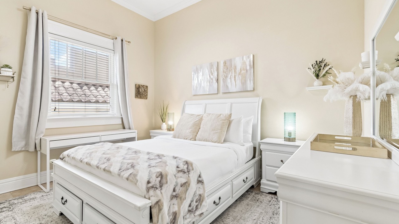 Photo of Bedroom in Hyde Park