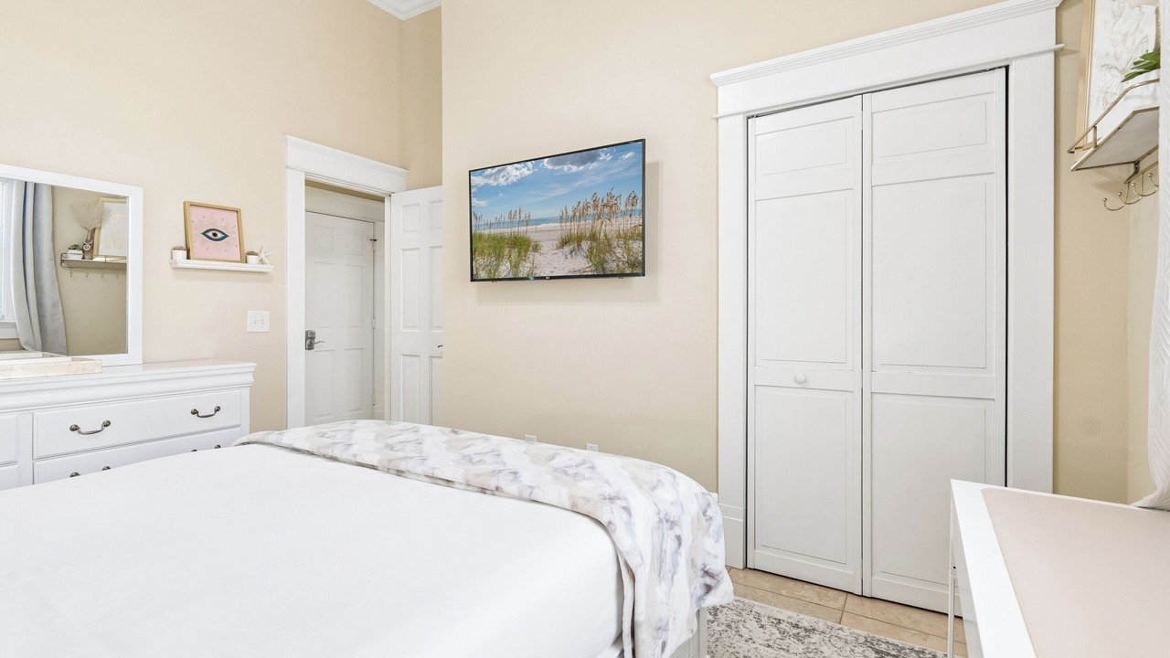 Photo of Bedroom in Hyde Park
