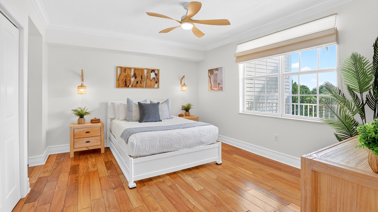 Photo of Bedroom in Islamorada