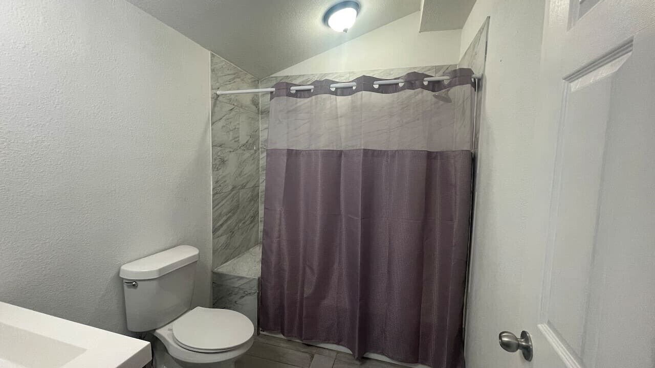 Photo of Bathroom in Lake Wales