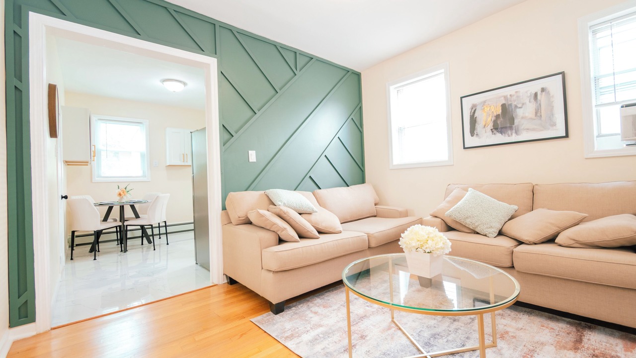 Photo of Livingroom in Belleville