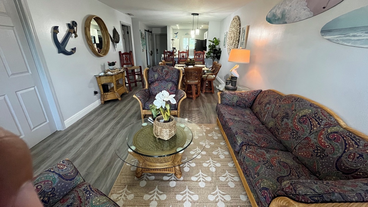 Photo of Livingroom in Hutchinson Island South