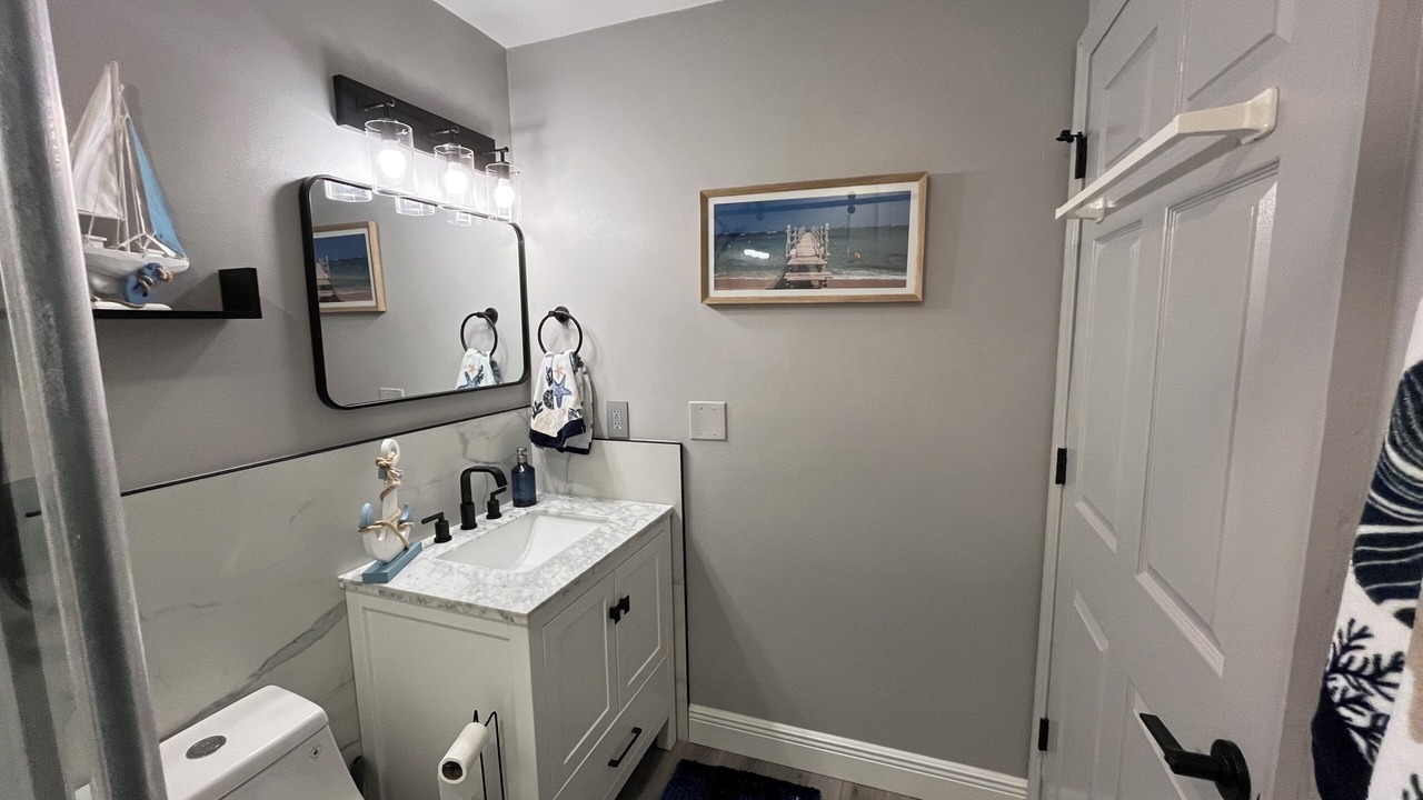 Photo of Bathroom in Hutchinson Island South
