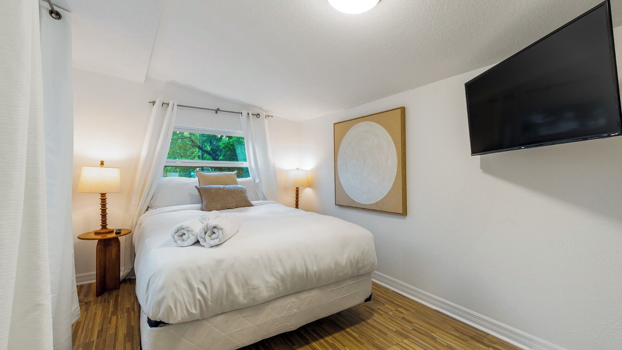 Photo of Bedroom in St. Petersburg - Clearwater