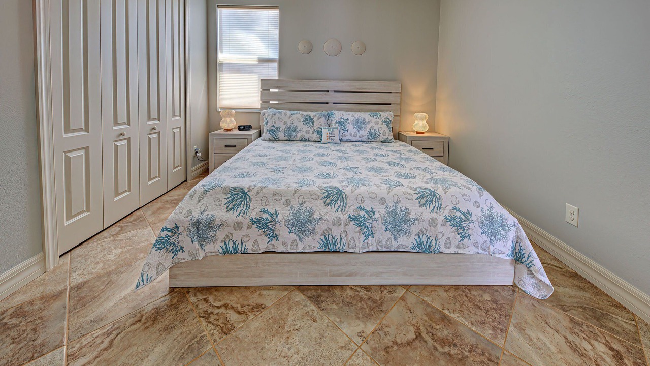 Photo of Bedroom in South Gulf Cove