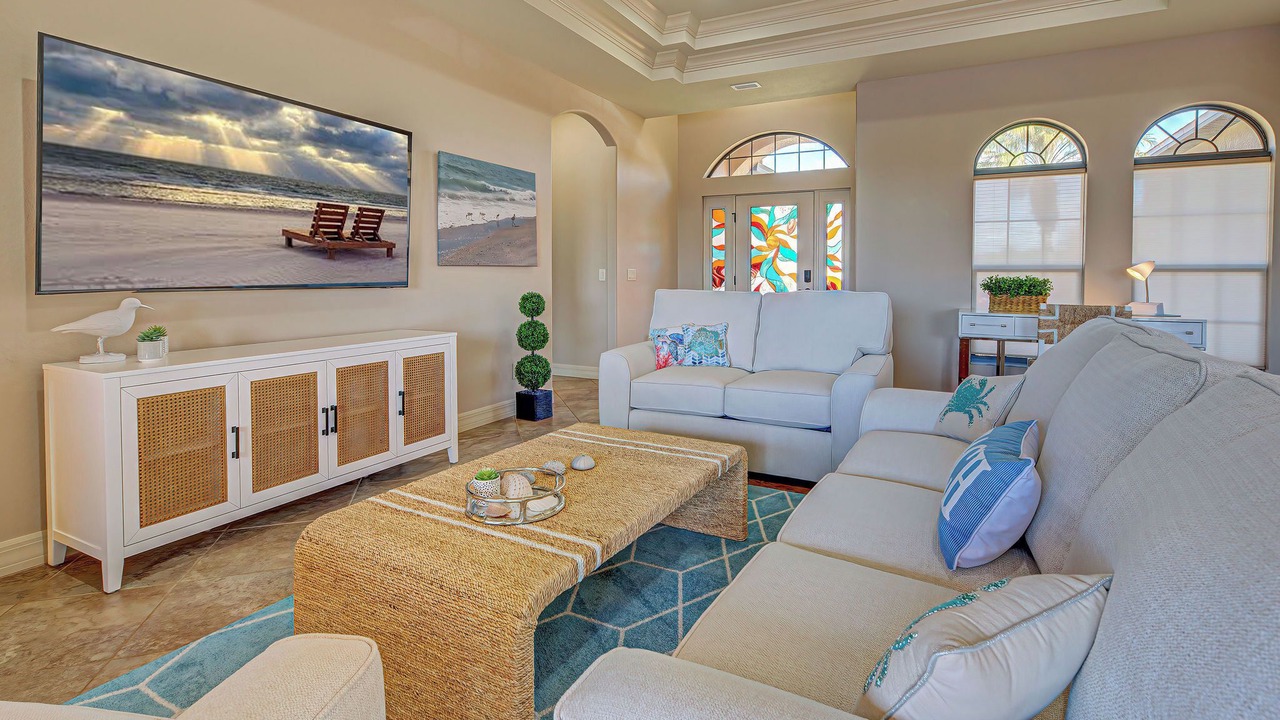 Photo of Livingroom in South Gulf Cove