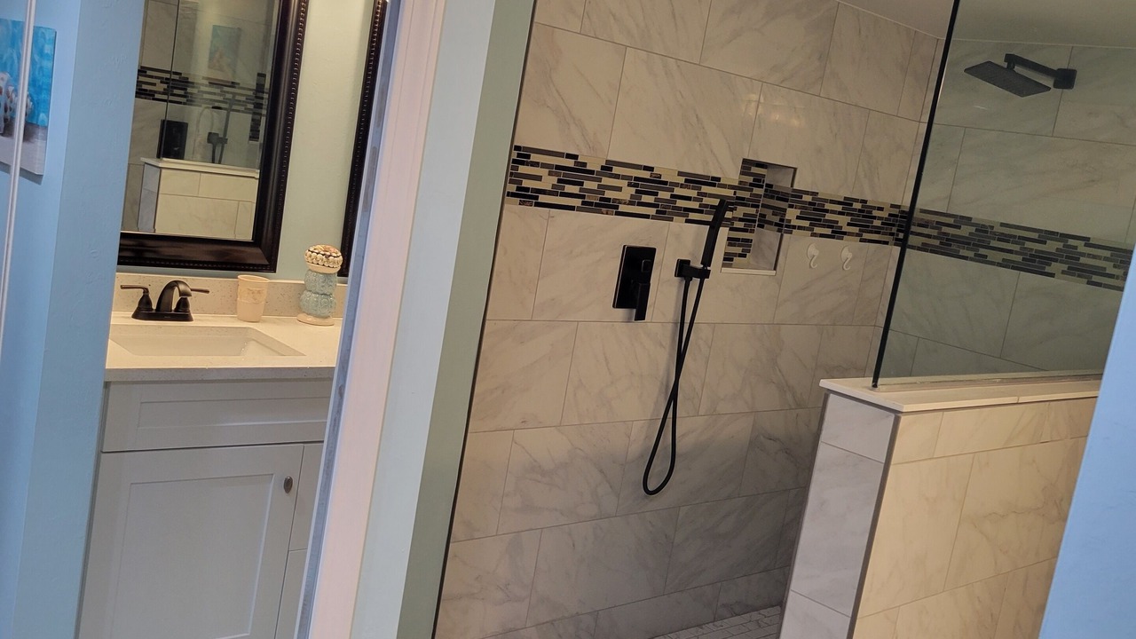 Photo of Bathroom in Biggar