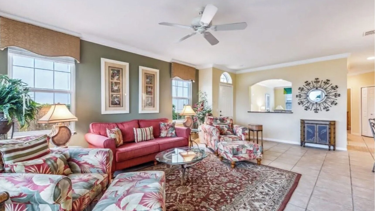 Photo of Livingroom in Naples