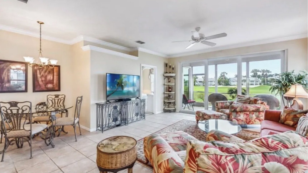 Photo of Bedroom in Naples
