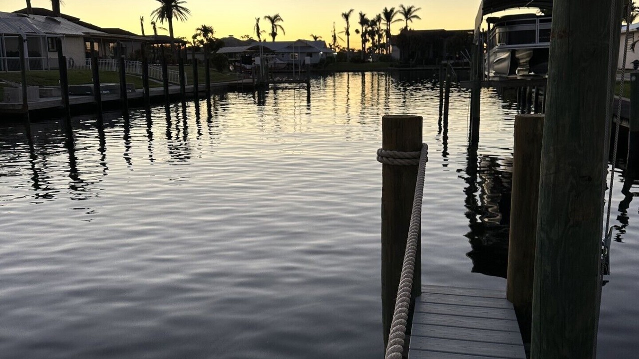 Photo of Outdoor in Pelican