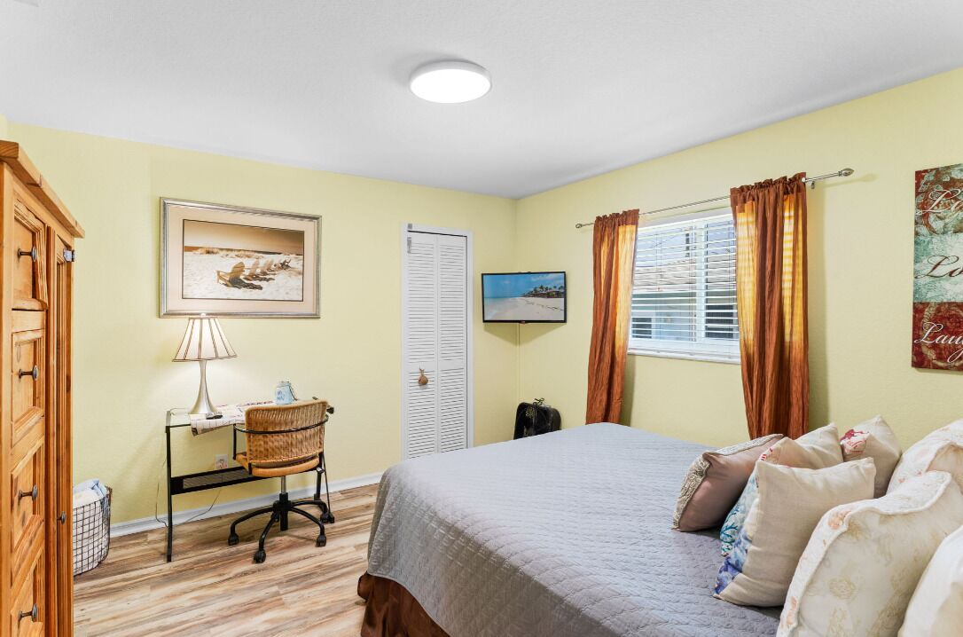 Photo of Bedroom in Pelican
