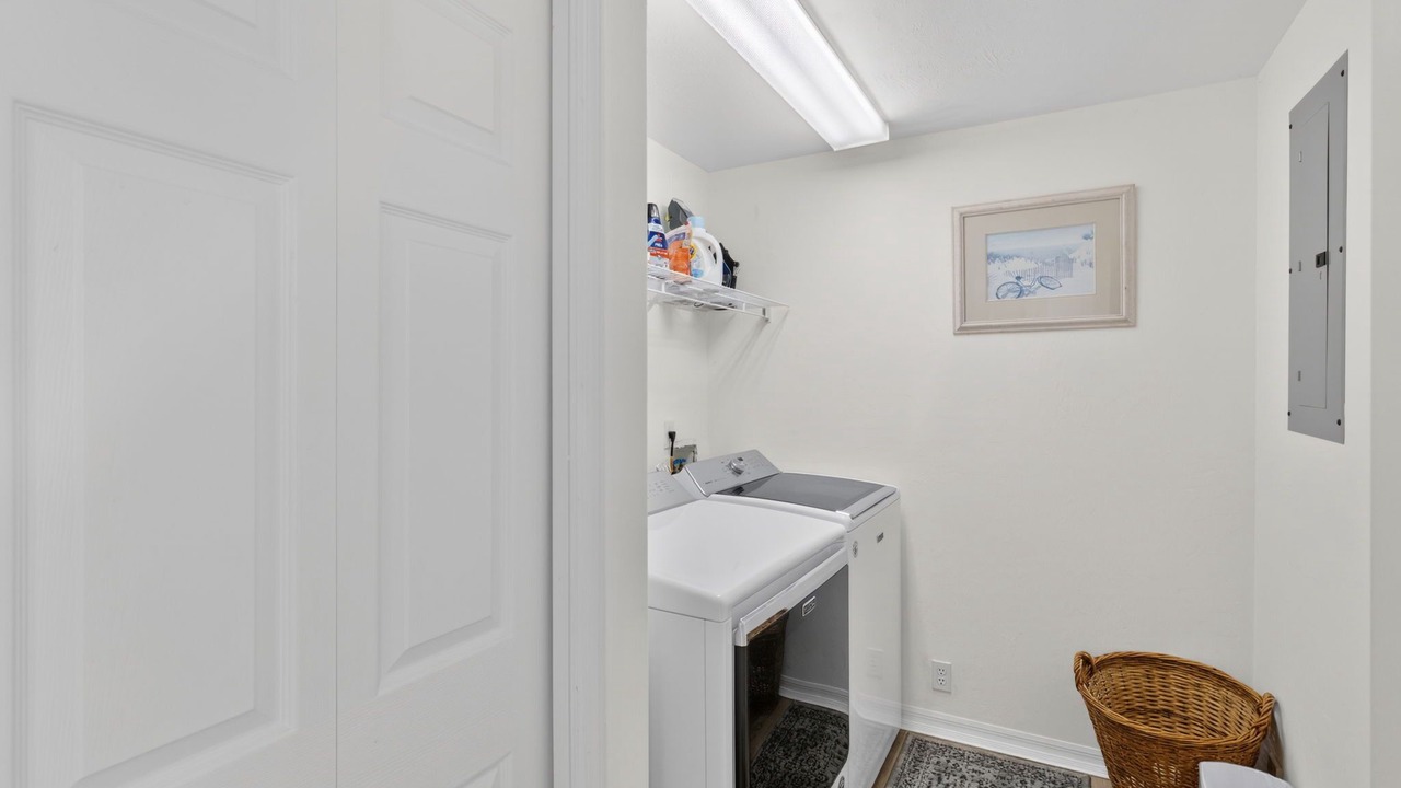 Photo of Bedroom in Tropical Cove