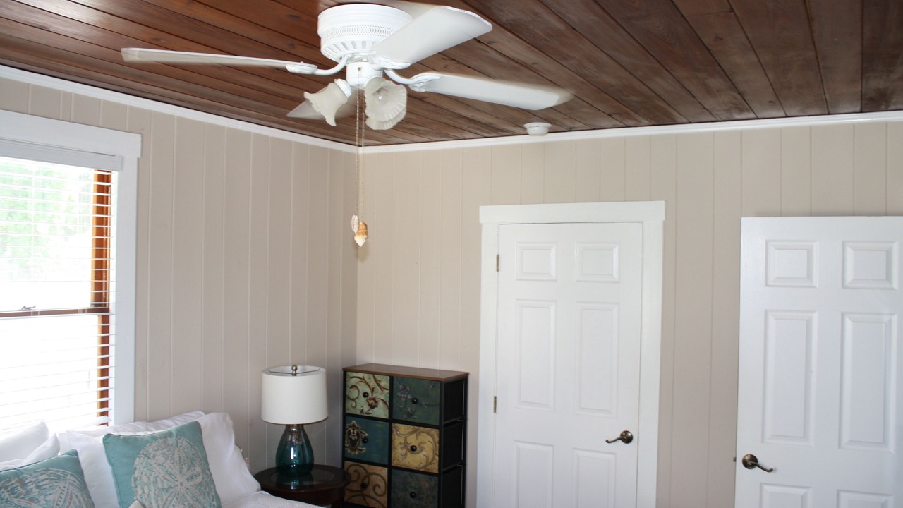 Photo of Bedroom in Laurel