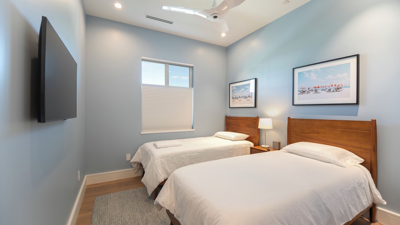 Photo of Bedroom in Royal Harbor