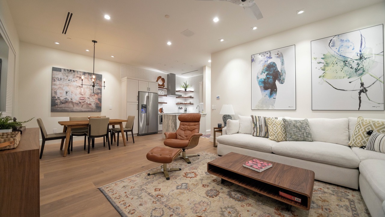Photo of Livingroom in Royal Harbor