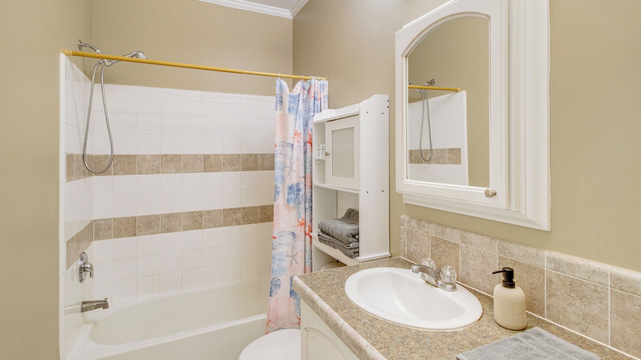 Photo of Bathroom in Key Largo Village