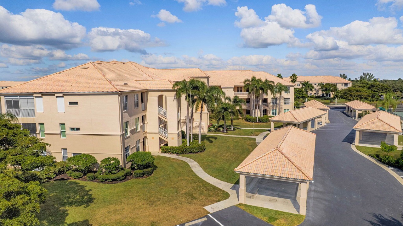 Photo of Outdoor in Tropical Cove