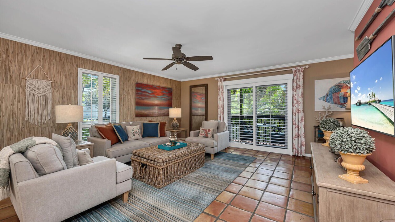 Photo of Livingroom in Old Naples