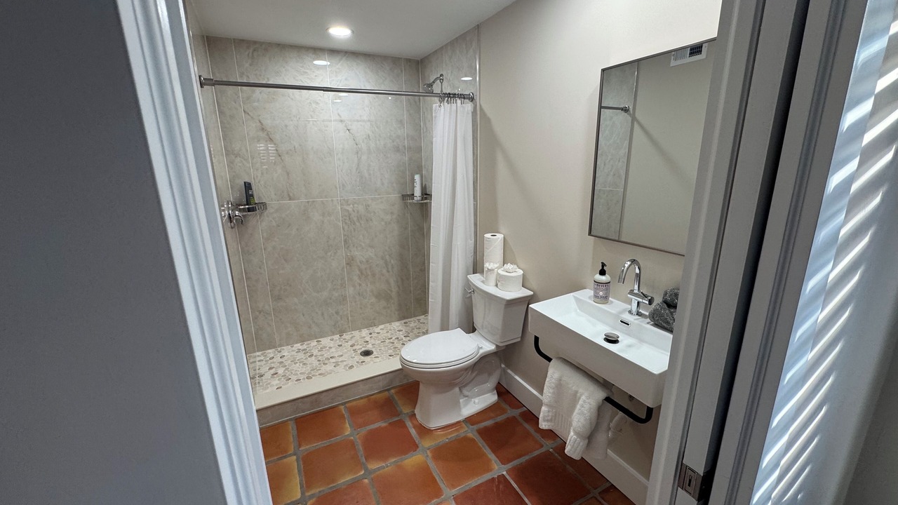 Photo of Bathroom in Old Naples