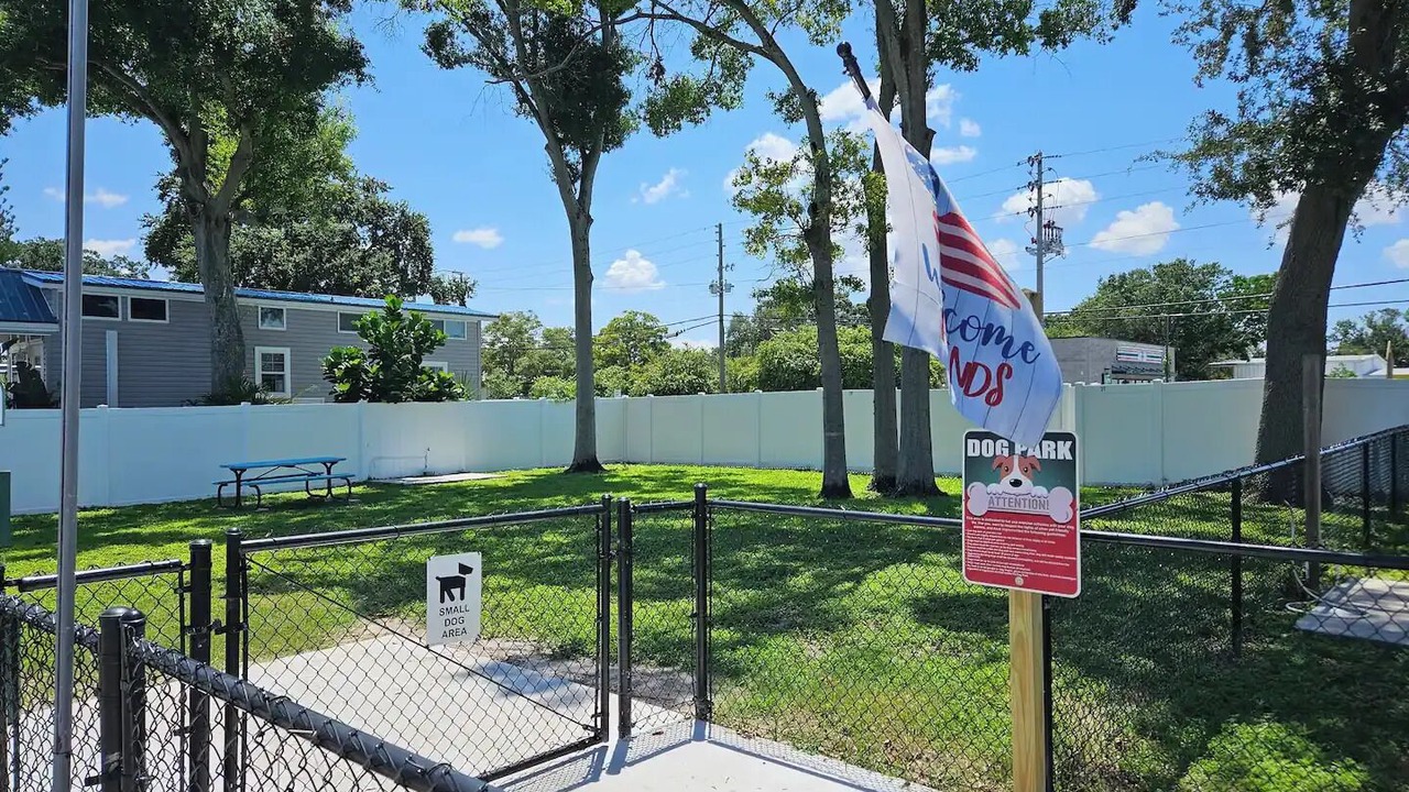 Photo of Outdoor in Largo