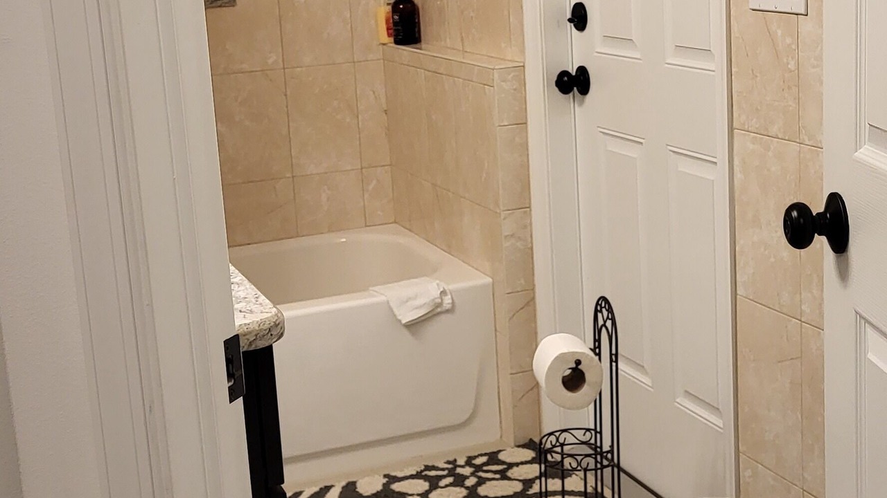 Photo of Bathroom in Port Saint Lucie